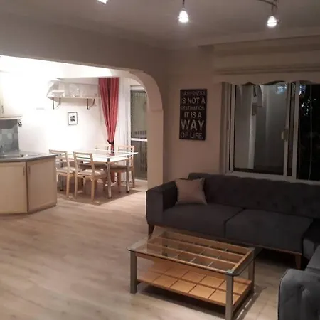 Apartamento Charming Place In The Center Of Marina *